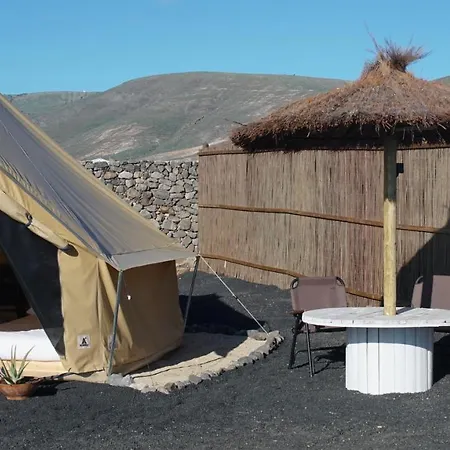 Acampale - Glamping Lanzarote - Arrieta Luxury tent